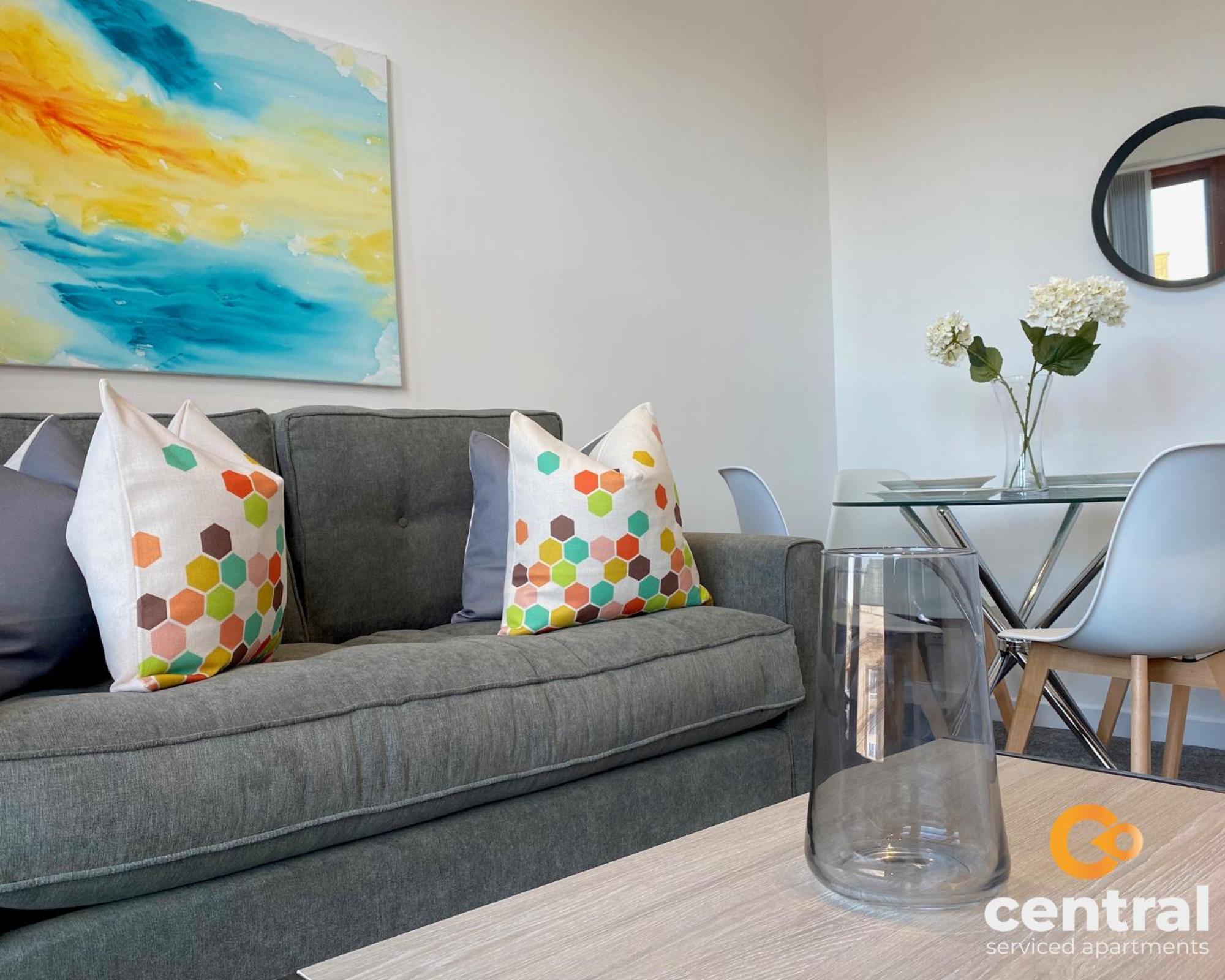 Central Serviced Apartments - Cosy 1 Bedroom - Walk Away From City Quay V&A - Walk To Bus And Train Station - Easy Access To City Centre - Fast Wi-Fi - Fully Equipped - Weekly & Monthly Stay Offers 邓迪 外观 照片